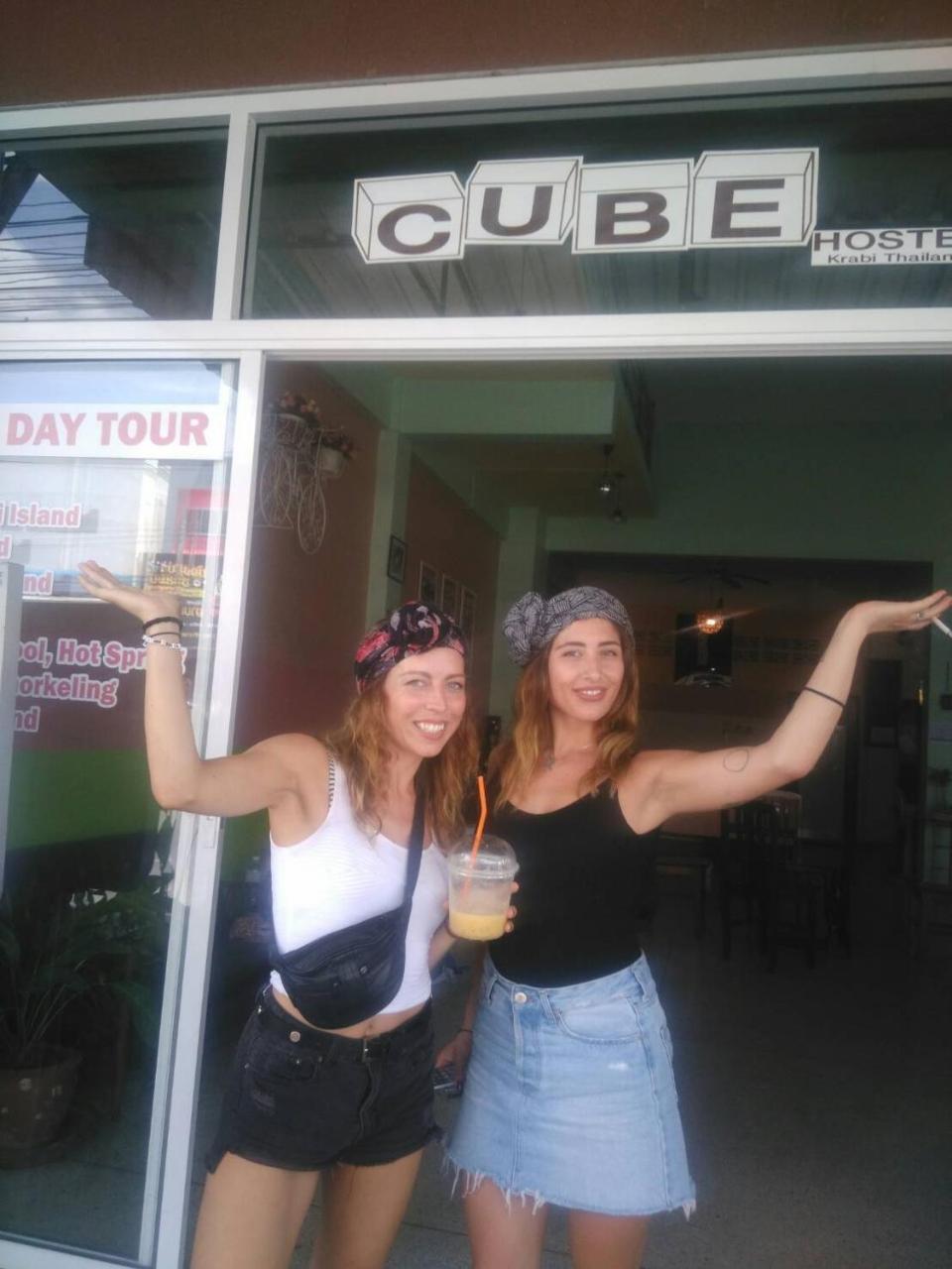 Cube Hostel Krabi Exterior photo